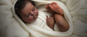 A febre dos bebês reborns: o que está por trás da objetificação emocional?